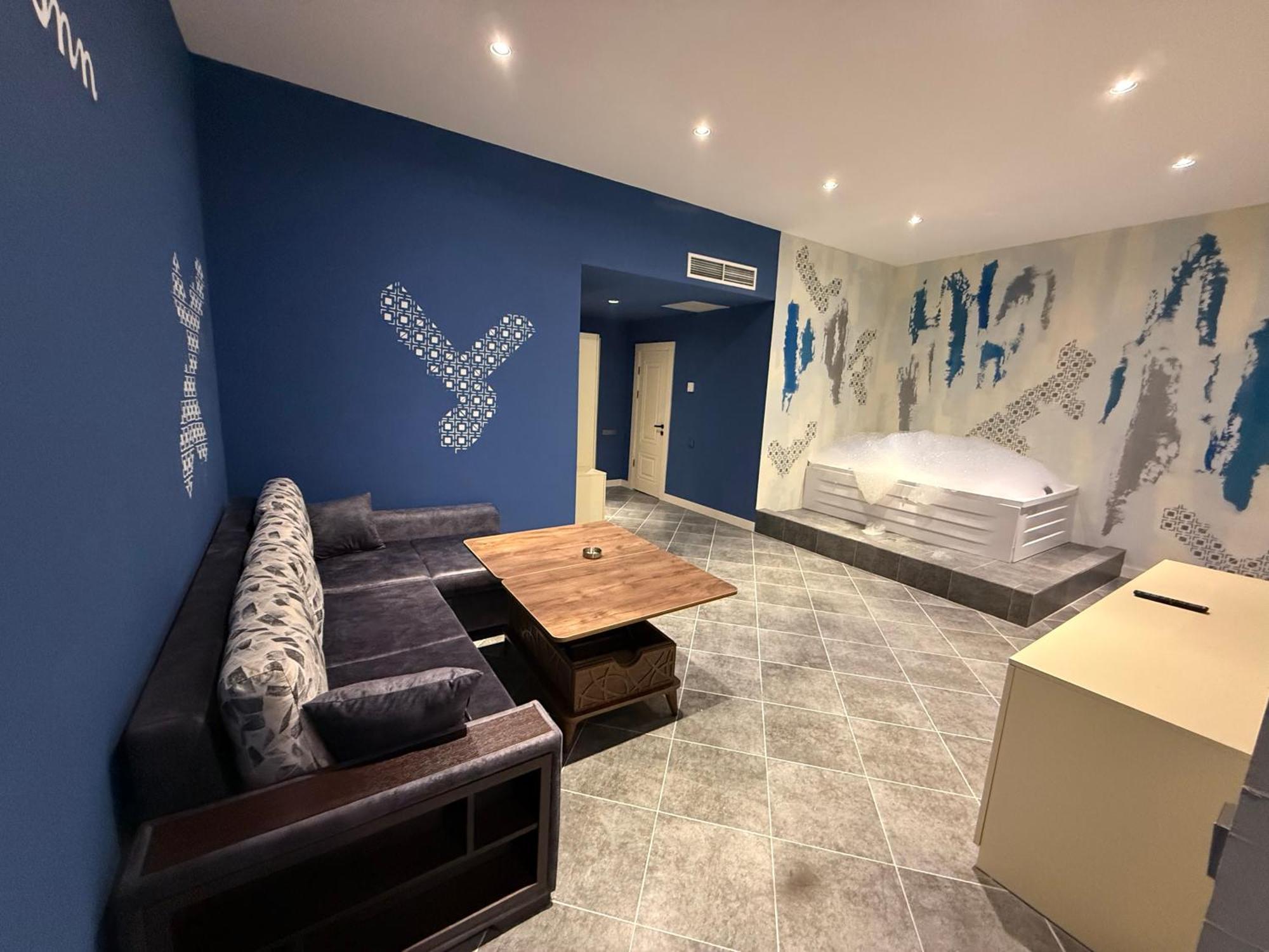 Black Mont Inn Hotel Баку Экстерьер фото