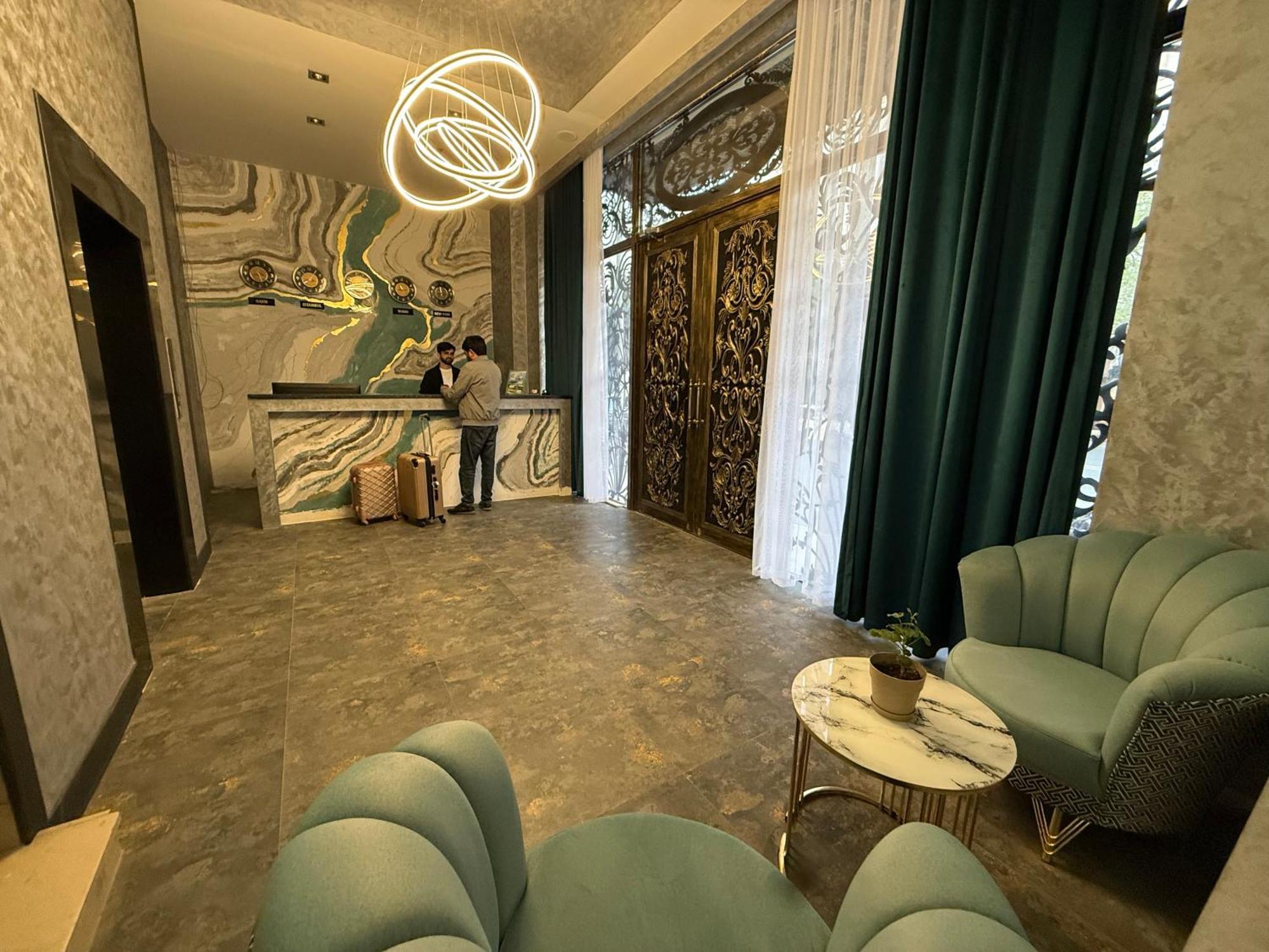 Black Mont Inn Hotel Баку Экстерьер фото